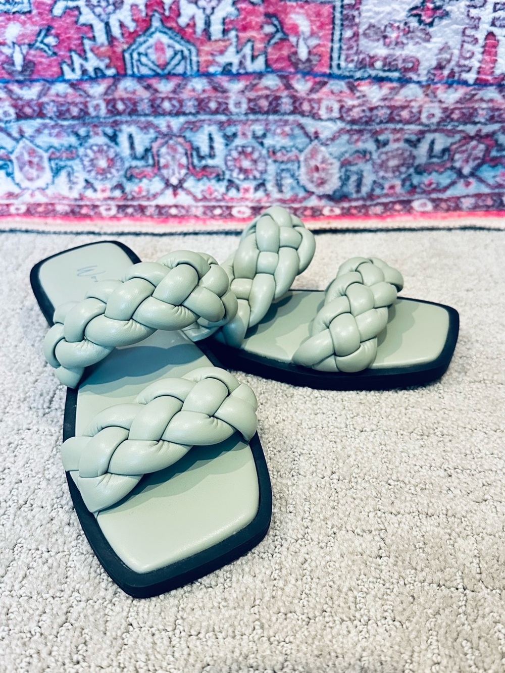 Wonderly Gayle Braided Slide Sandals Sage Green Size 6